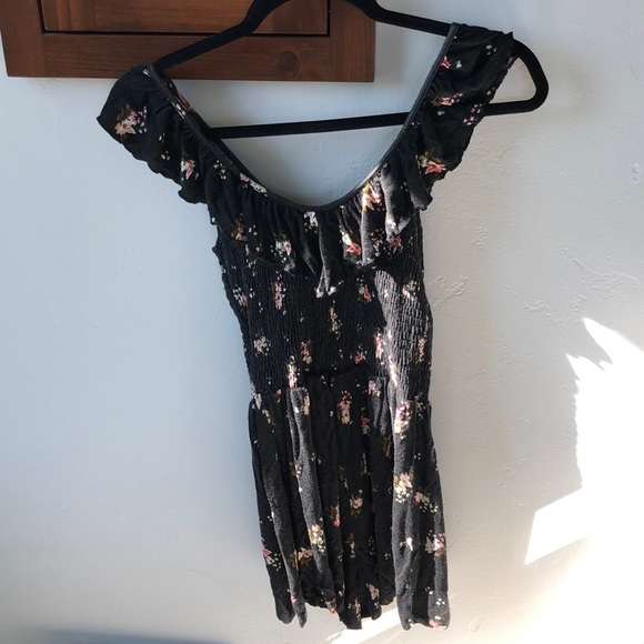 Romper - Picture 2 of 2